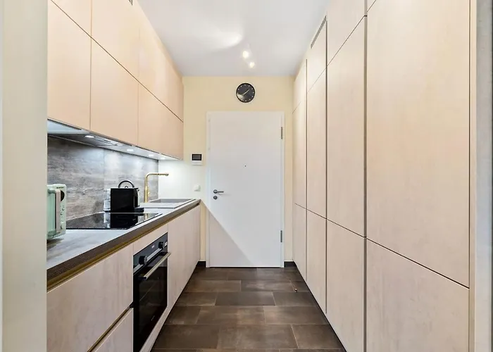 Apartamento All In Studio With Private Parking City Lux *