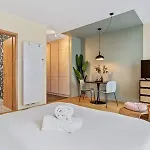 Apartamento All In Studio With Private Parking City Lux *